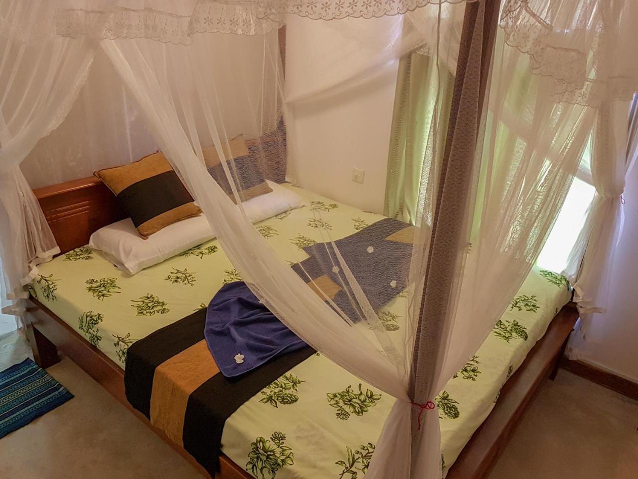 White Villa Beach Resort ミリッサ エクステリア 写真